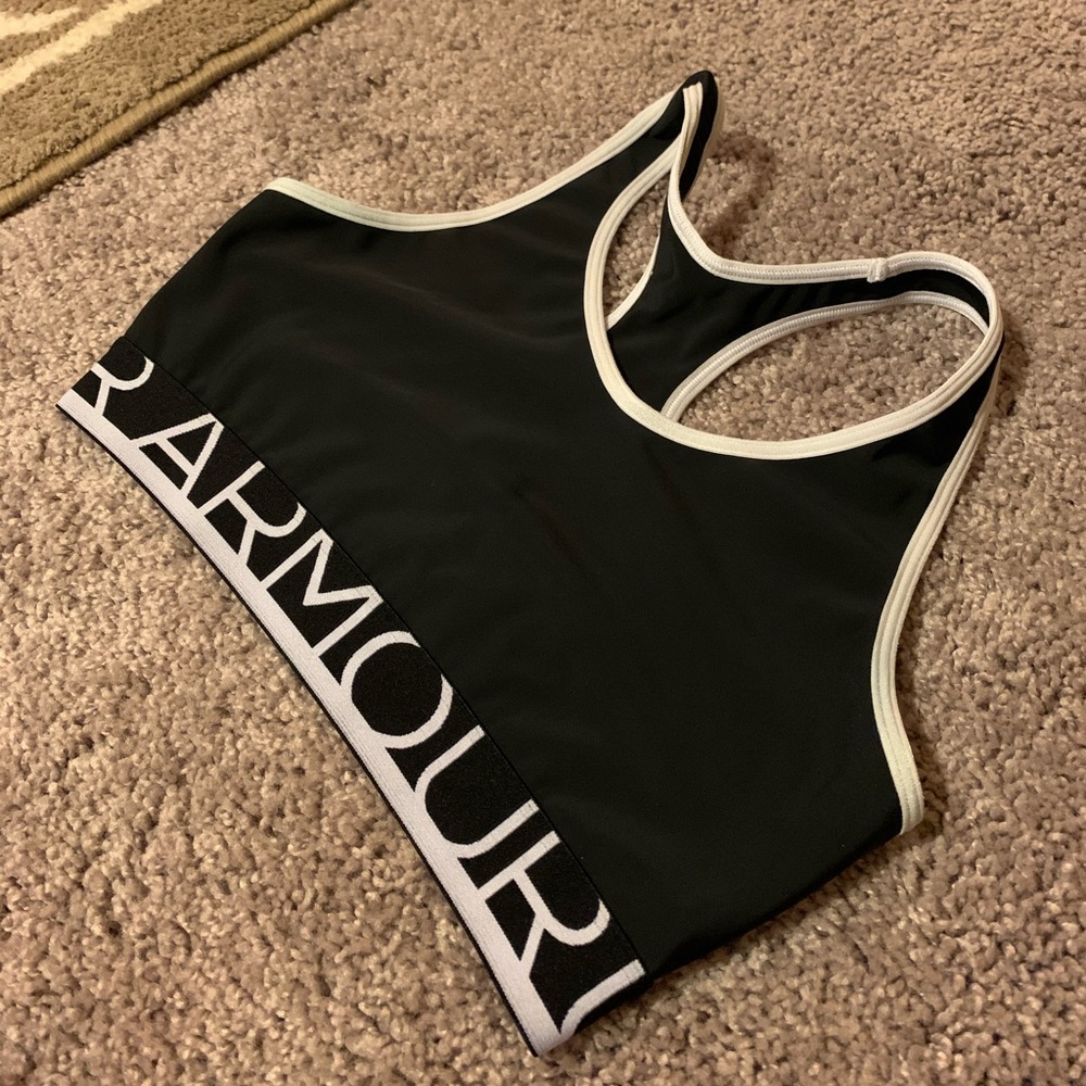 ❗️ SOLD ❗️Under Armour Sports Bra